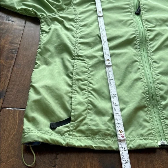 LL Bean | 100% Nylon Jacket | M - Picture 6 of 8